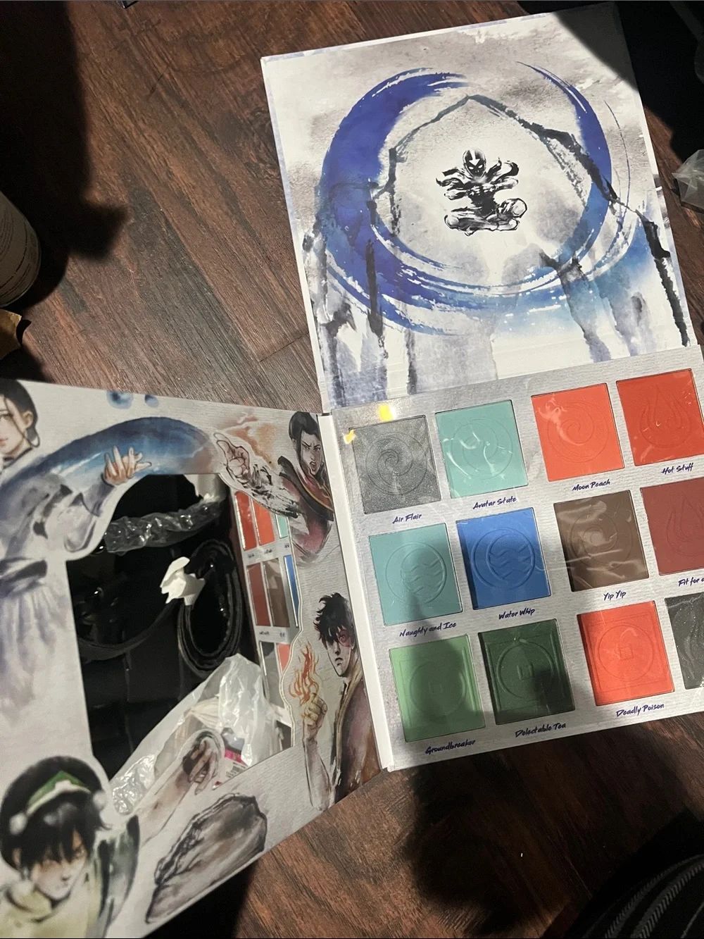 Avatar -The Last Airbender Appa Eyeshadow Palette